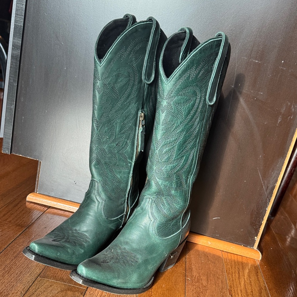 LANE Green Western Boots
